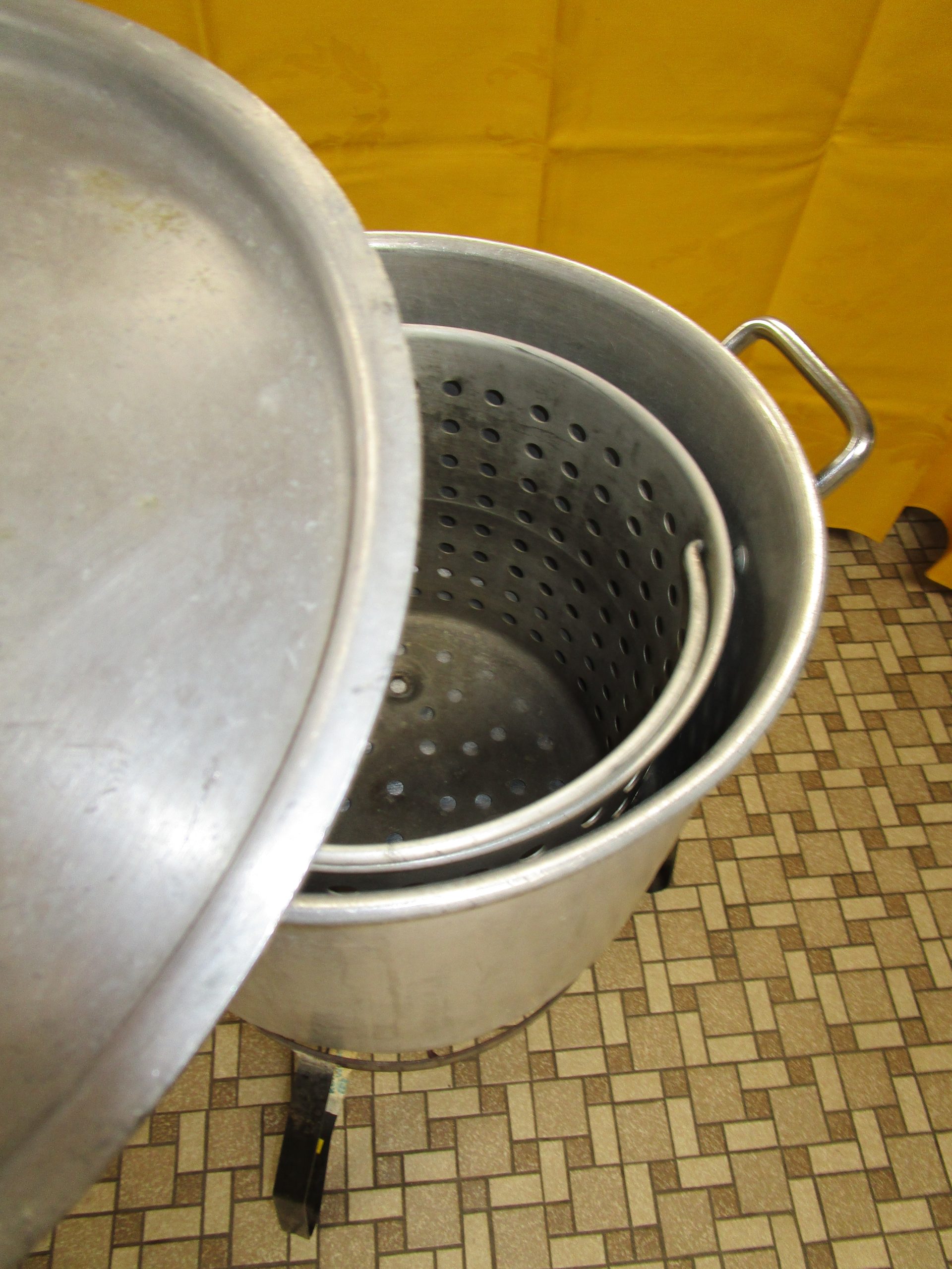 Clam Steamer Pot - 40 Quart - Image 9