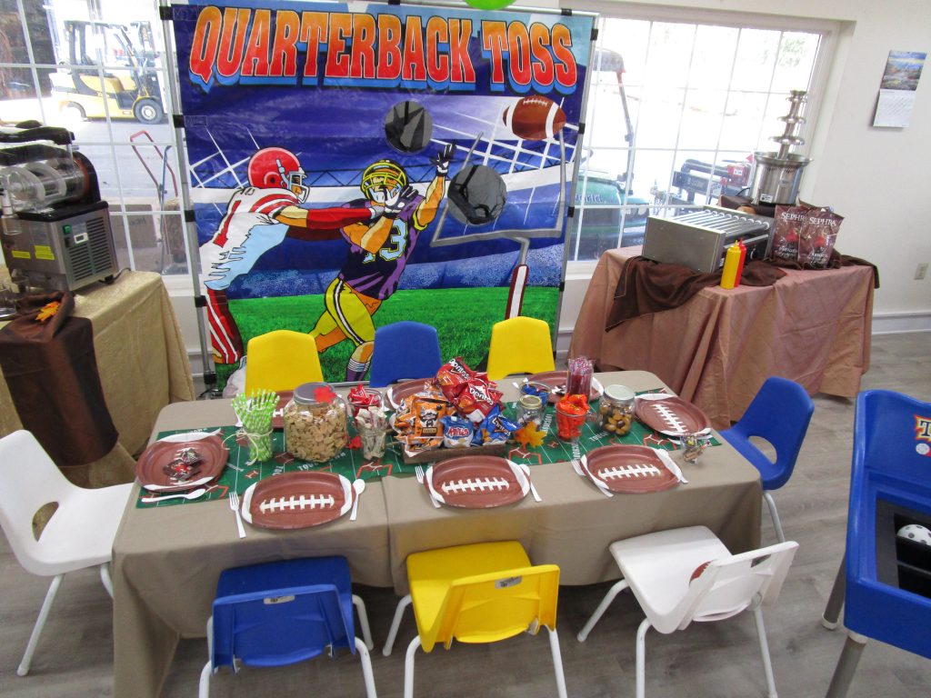 Quarterback Toss RentalWorld