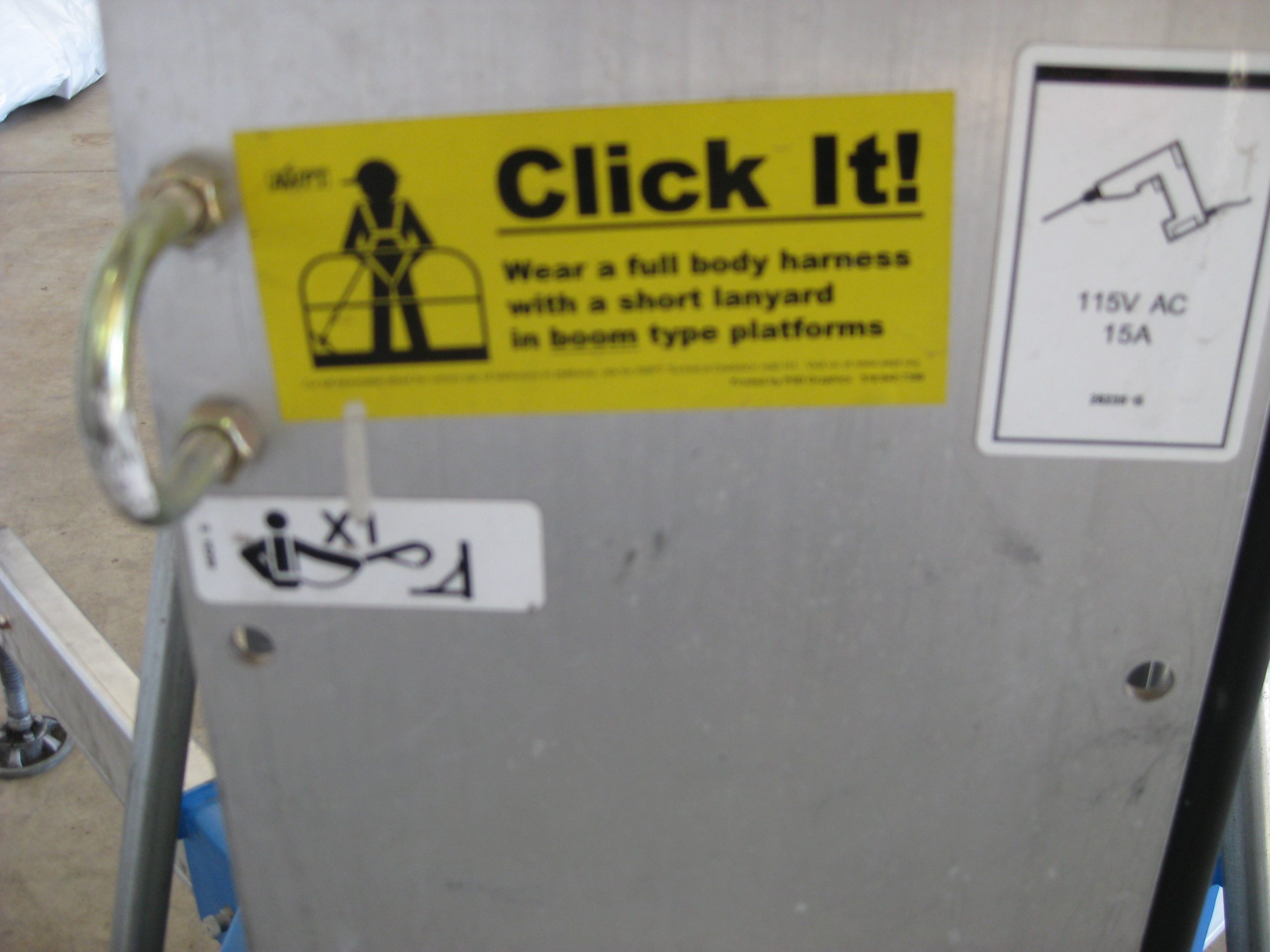 Lift - Genie 30’ Personnel Model AWP™-30S - Image 4