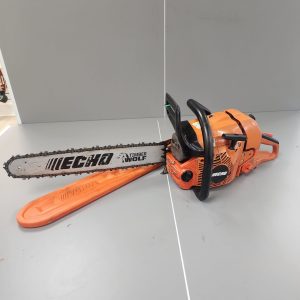 Chainsaw: 20" Gas