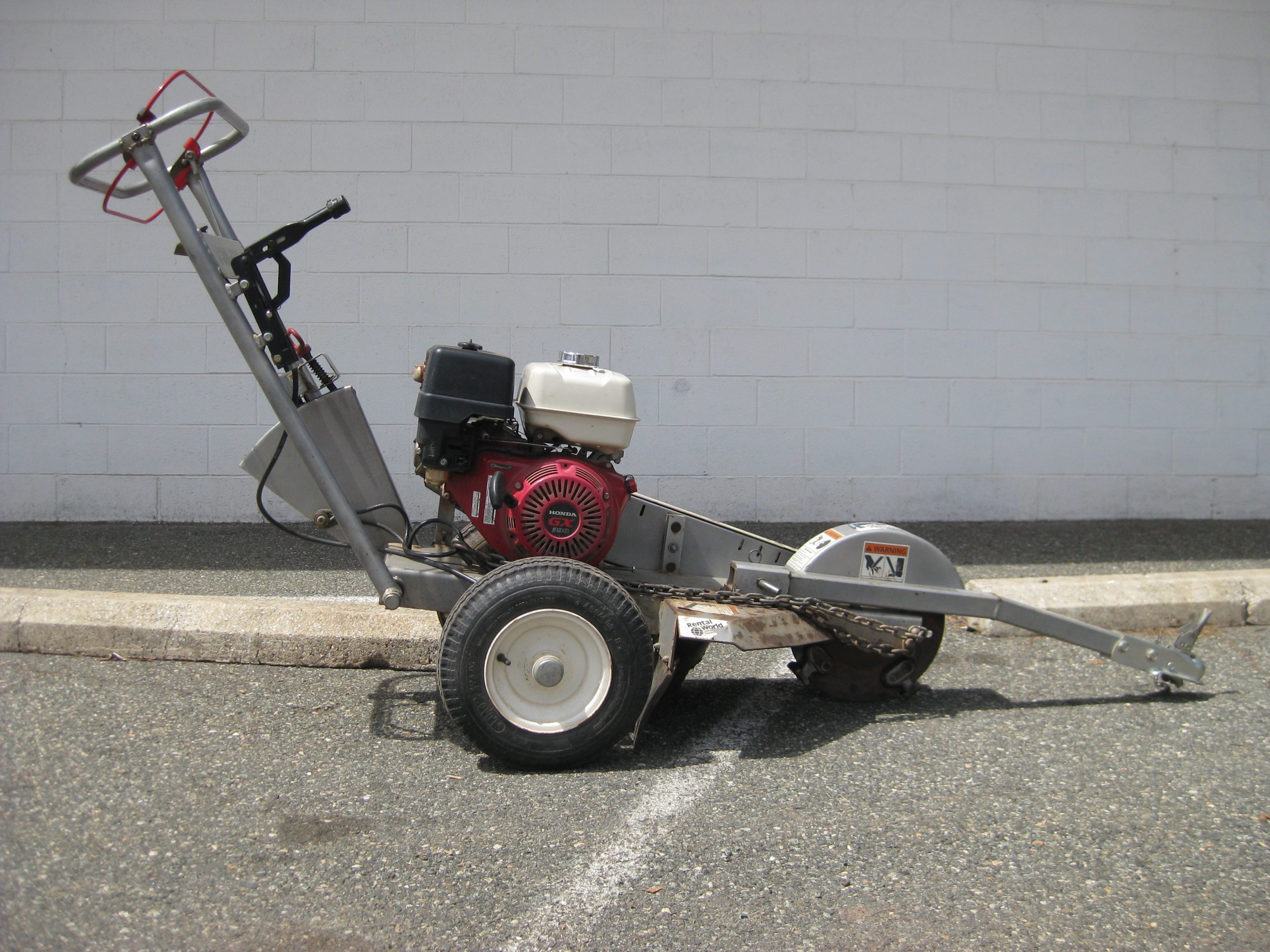 Stump Grinder: 13 HP Engine - Image 9