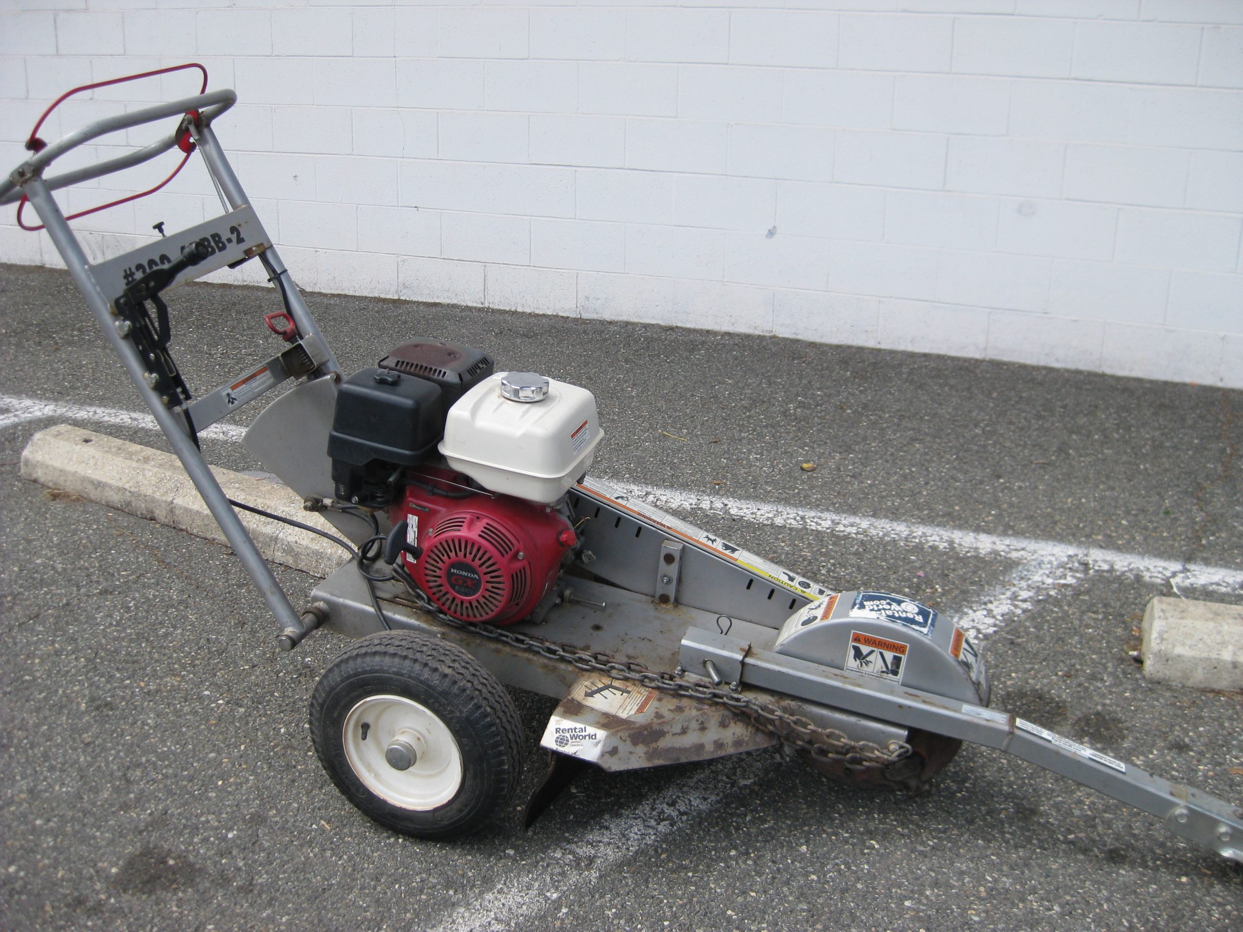 Stump Grinder: 13 HP Engine - Image 8