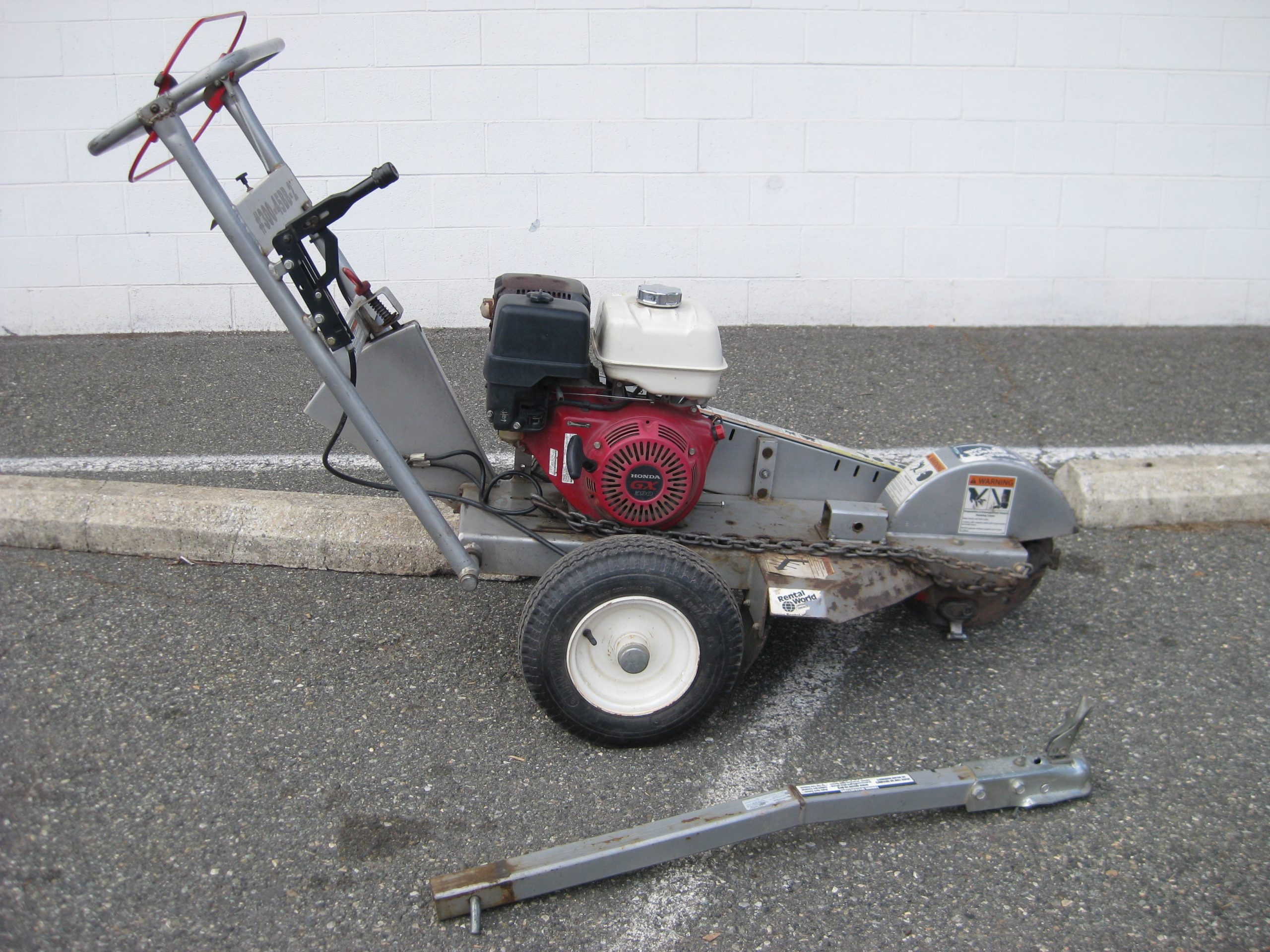 Stump Grinder: 13 HP Engine - Image 5
