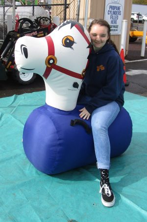 Pony Hops Race - Large Pony Bouncer