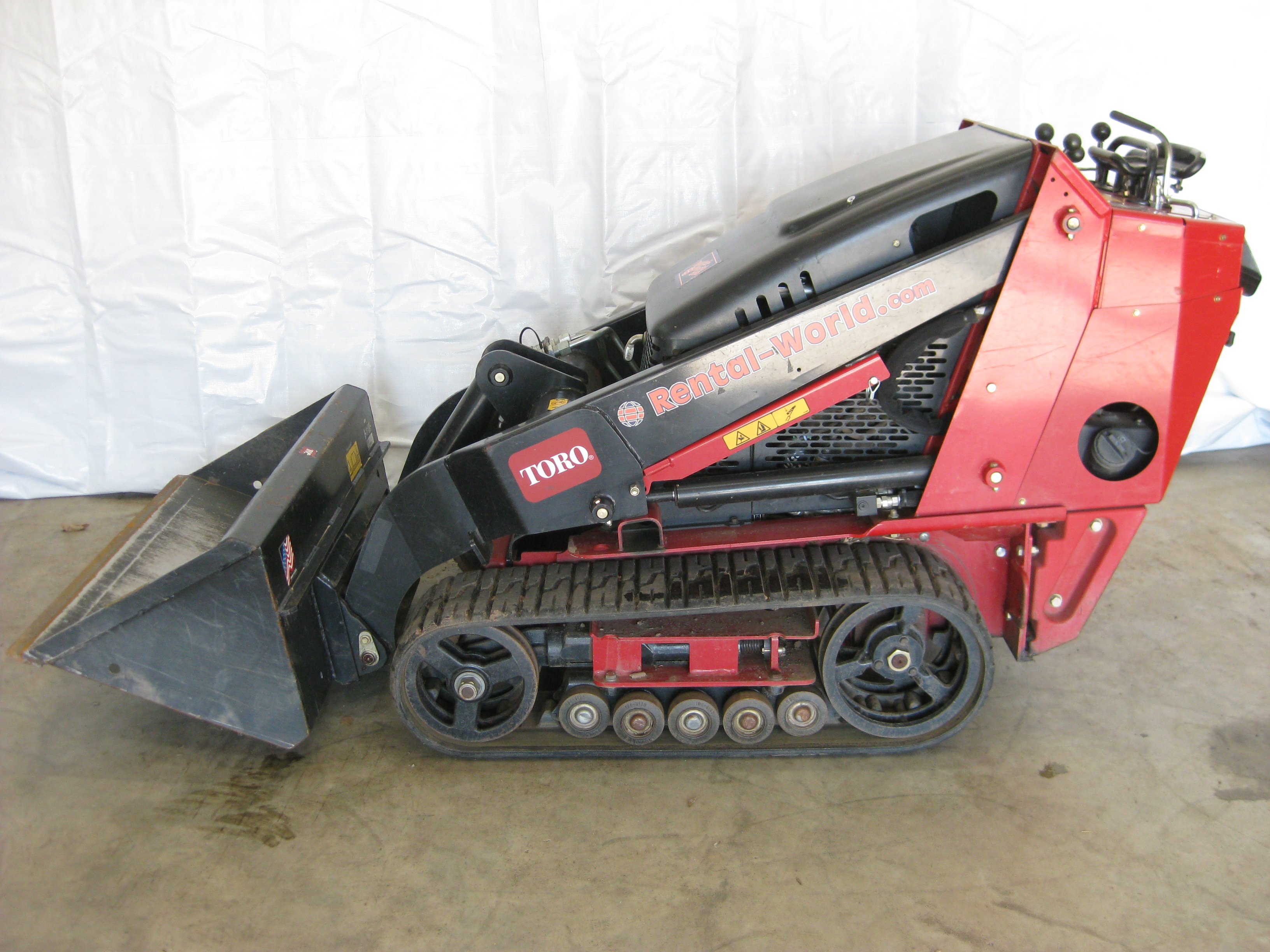 What Is A Dingo Equipment