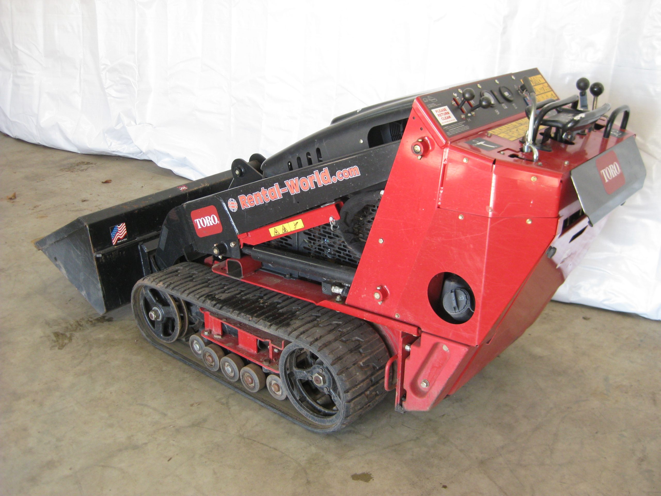 Loader / Tractor - Tracked Dingo TX427 with 36" - 42" Bucket - Image 10