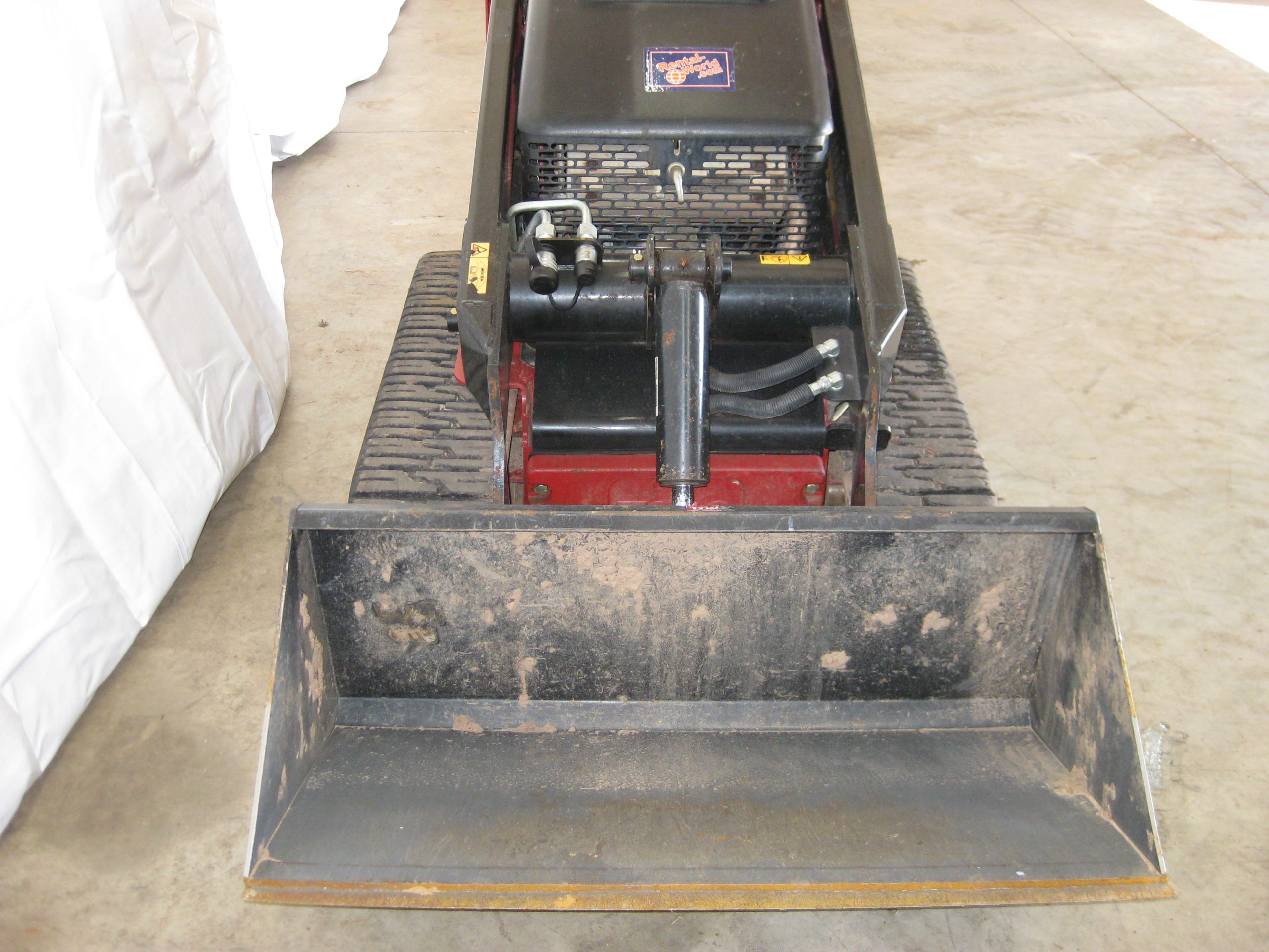 Loader / Tractor - Tracked Dingo TX427 with 36" - 42" Bucket - Image 8