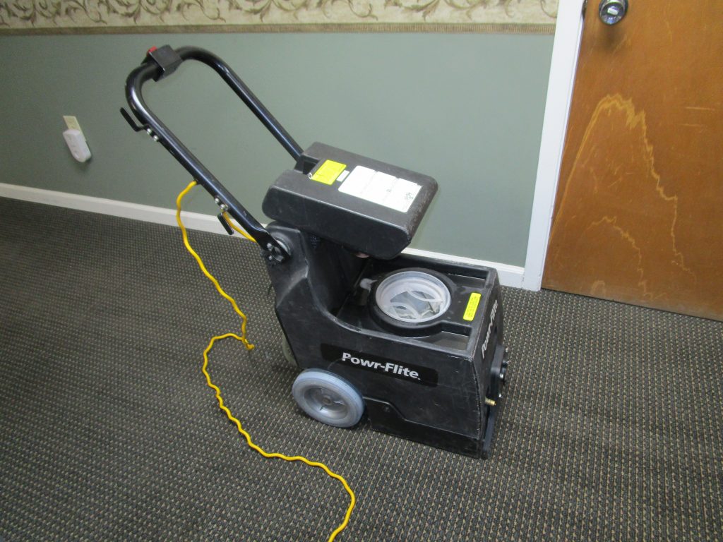 Floor Scrubber 16" w/ Vac RentalWorld