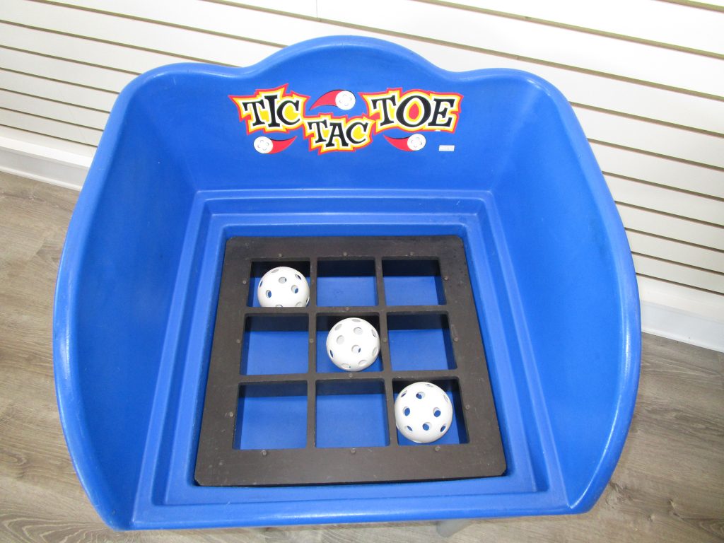 Tic tac toe three in a row rental world