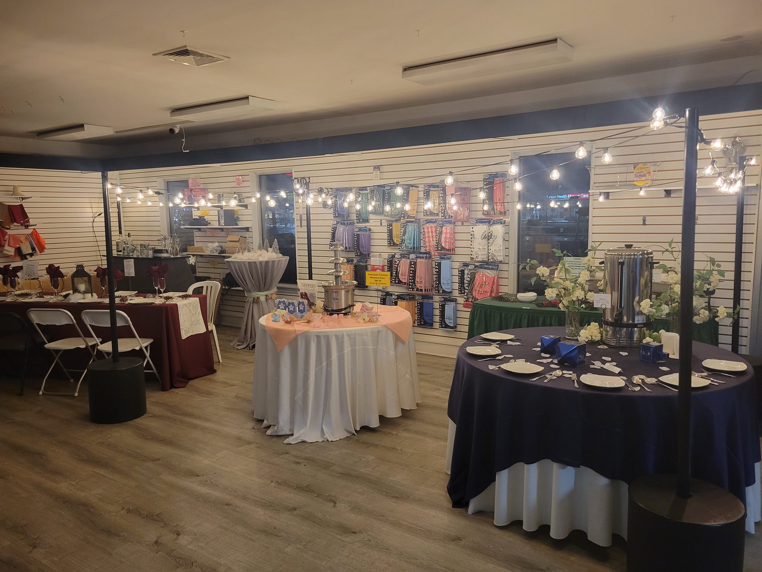 25ft String Bistro Light & Stand - Image 3