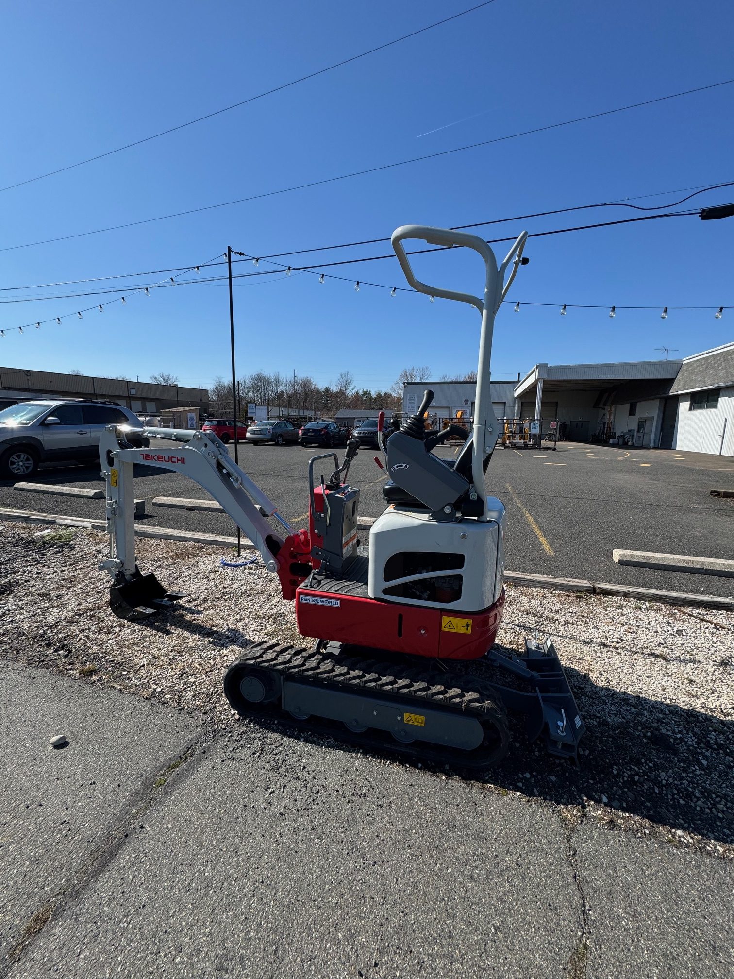 Excavator - Takeuchi Model 210R - Image 2